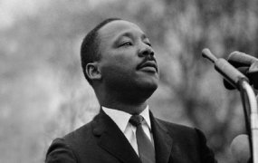 Martin Luther King Jr had a white what?! Does his interracial relationship matter? Martin Luther King Jr had a white what?! Does his interracial relationship matter?