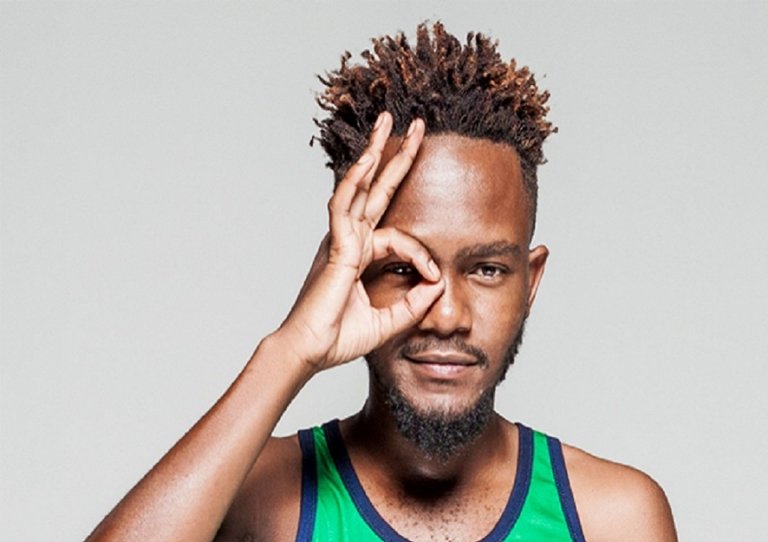 Kwa Rapper South African rapper Kwesta breaks chart records with album, DaKAR ...