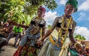 African beads are divine, here are 7 of your favourite beads and their significance