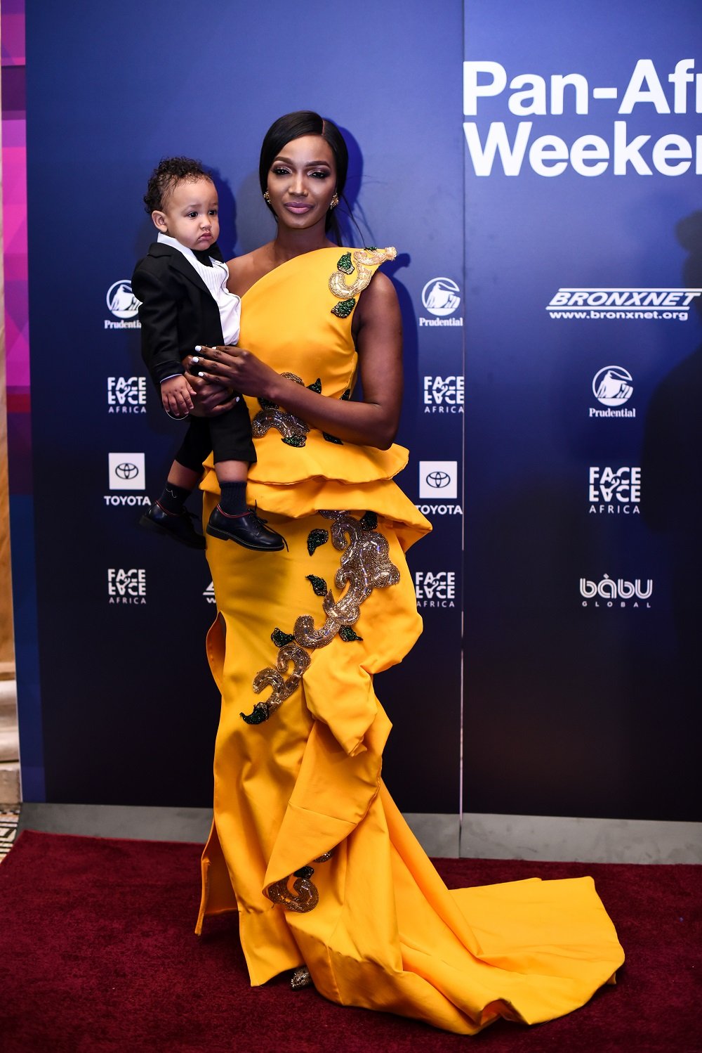 Adorable red carpet moments you missed at the 2018 FACE List Awards [Photos]