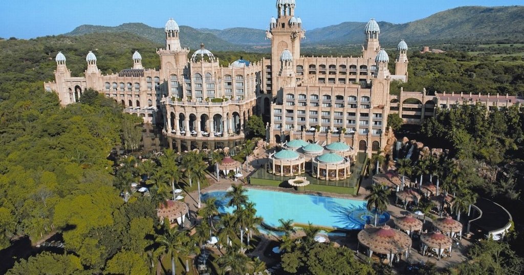 10 luxurious hotels in Africa with the most breathtaking architecture