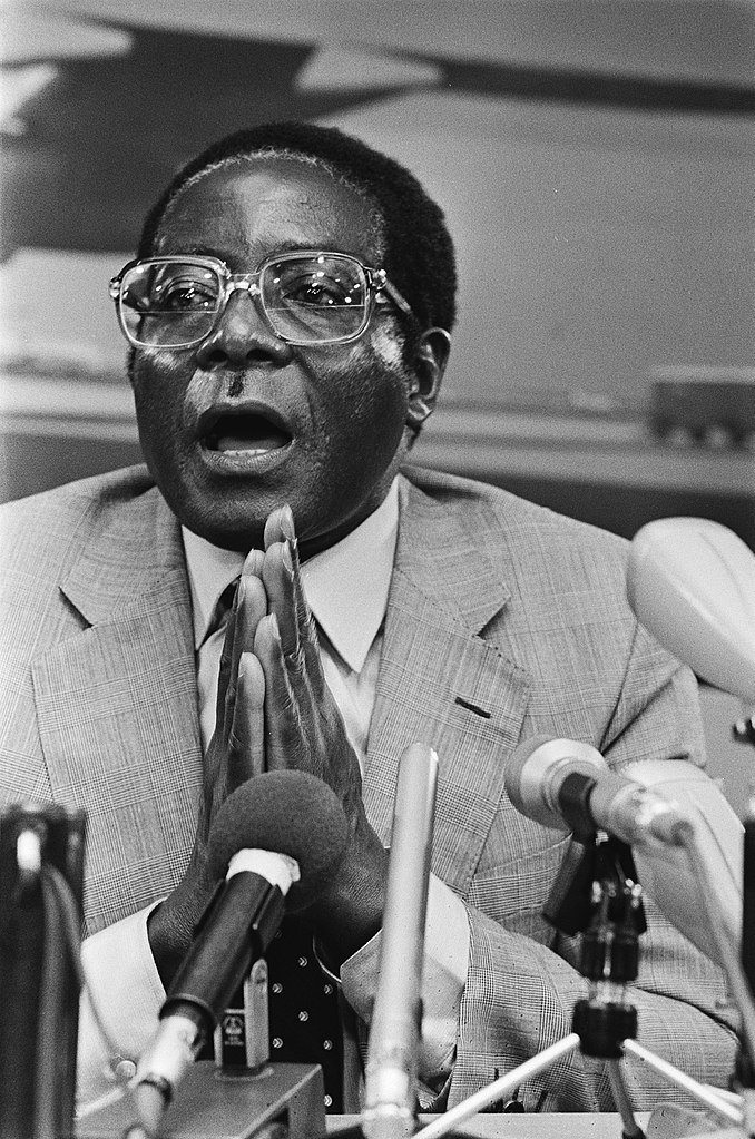 The graceful aging of 95-year-old Robert Mugabe in pictures