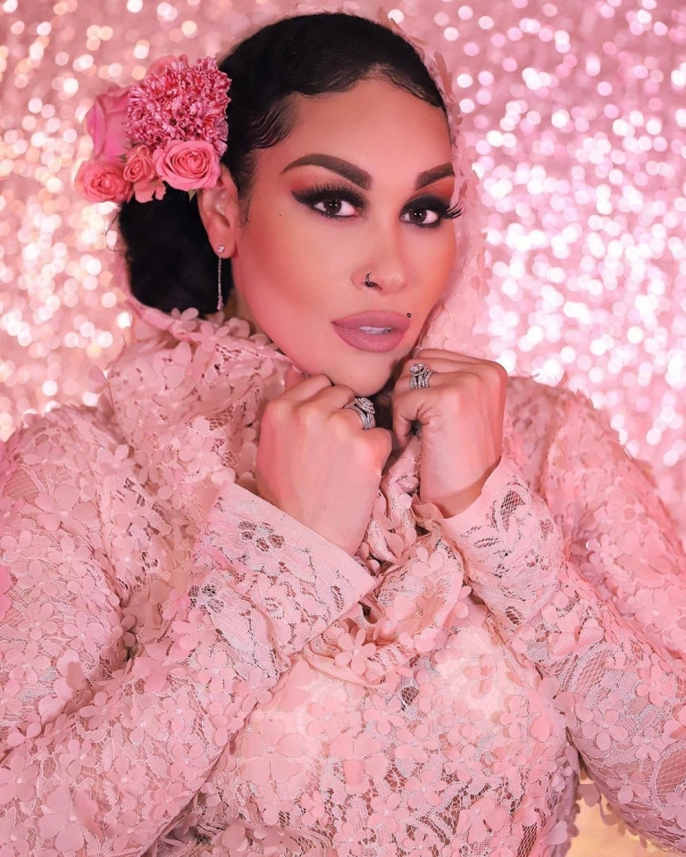 Keke Wyatt had a beautiful maternity shoot to announce her tenth baby