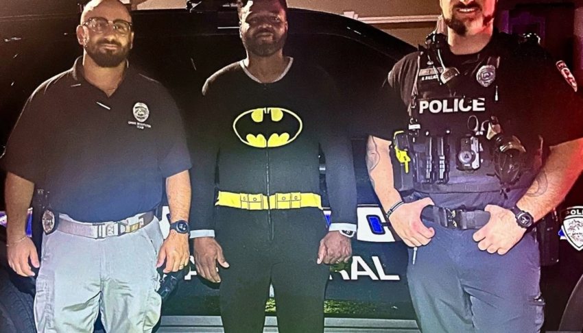 Man in Batman pajamas stops burglary, detains suspect before police arrive