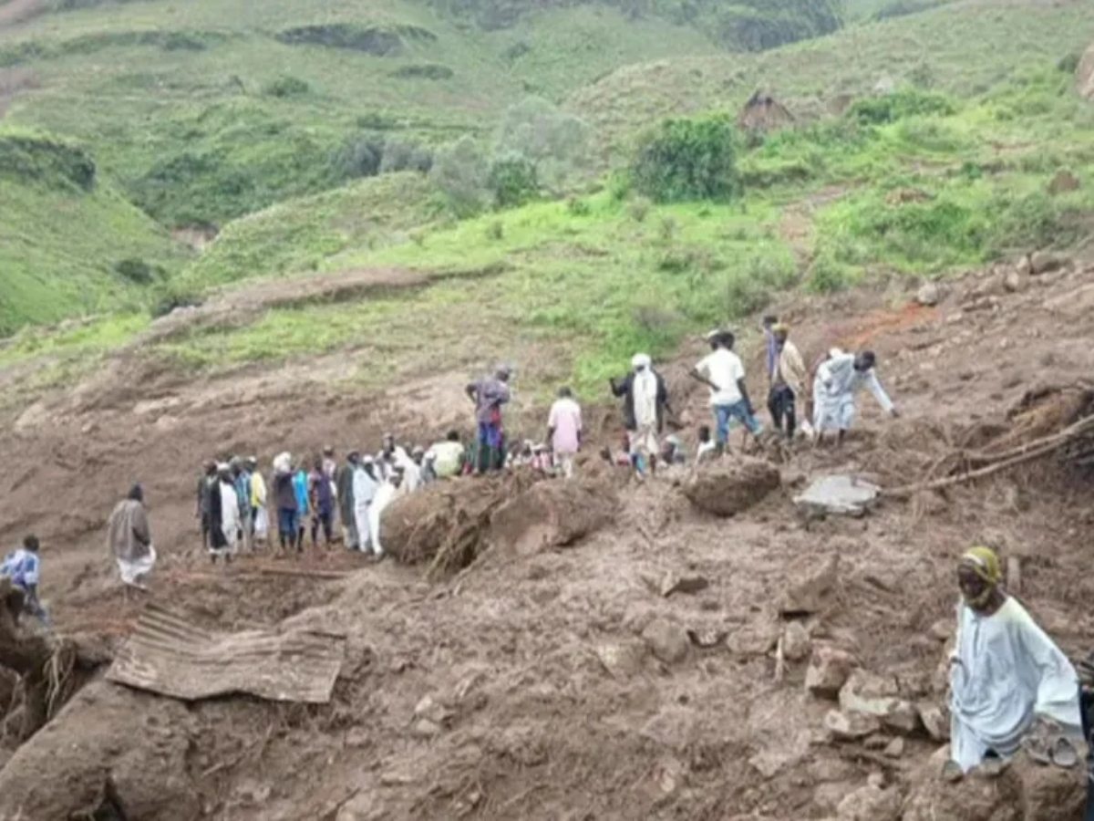 Sudan landslide claims at least 370 lives, says UN