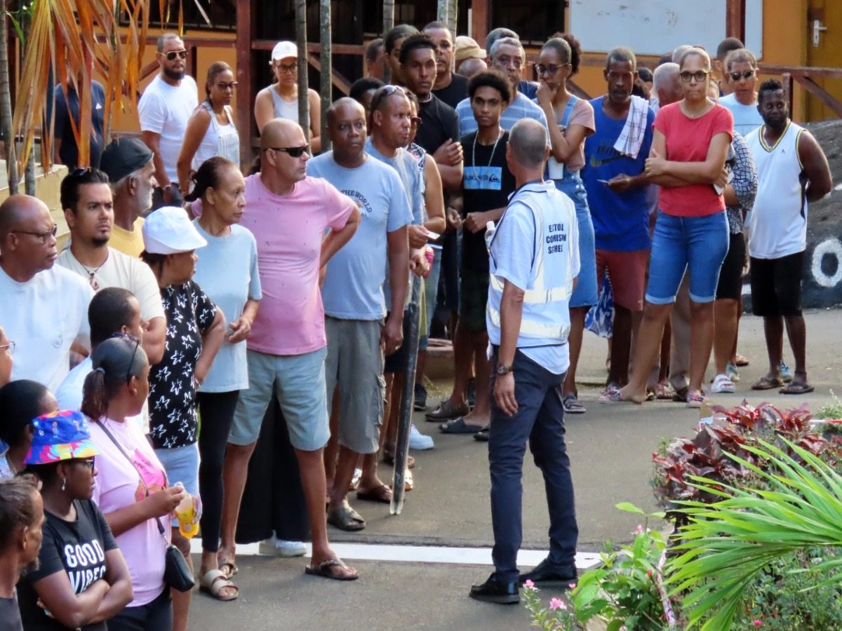 Seychelles faces a presidential runoff Oct. 9–11 after Patrick Herminie and President Wavel Ramkalawan both failed to secure over 50% of votes.