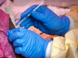 Over 200 health facilities in eastern Congo face severe medicine shortages as conflict and aid cuts worsen an already dire crisis.