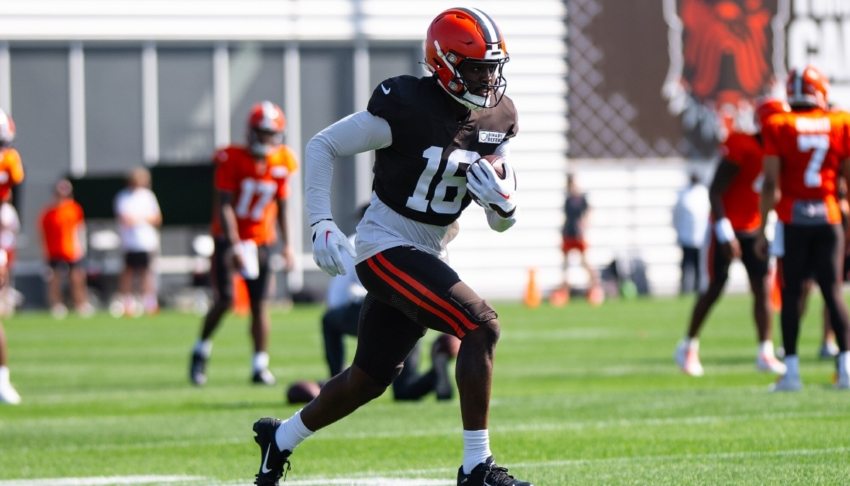 Cleveland Browns’ David Bell explains why he’s retiring at the age of 24