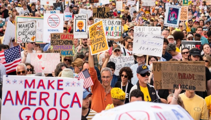 “No Kings, No Dictators”: Protests take over U.S. cities as crowds reject Trump’s ‘authoritarian drift’
