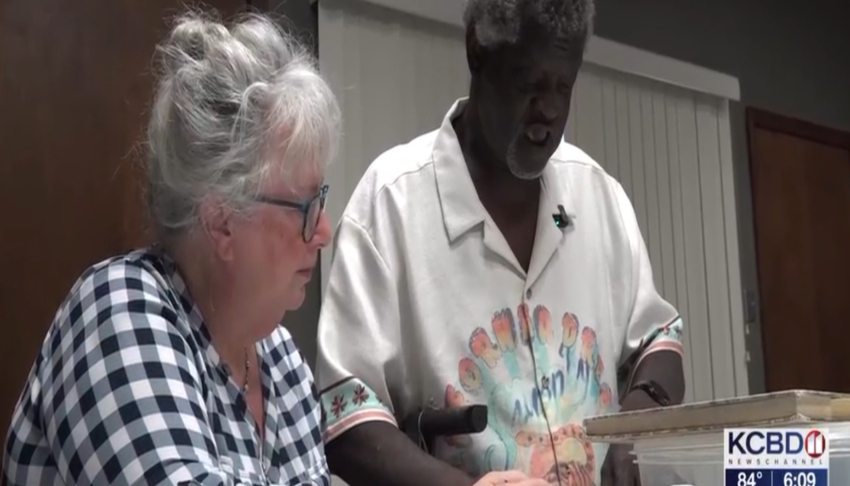Texas man shares journey of learning to read at 66