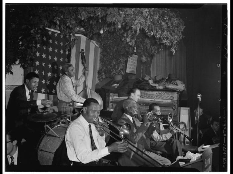 Alcide Pavageau and George Lewis Band (1)