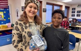 Teacher heroically saved 5th grader who started choking in class; his friends thought he was joking