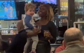 Over $10k raised for TGI Friday’s waitress filmed comforting toddler after he threw a tantrum