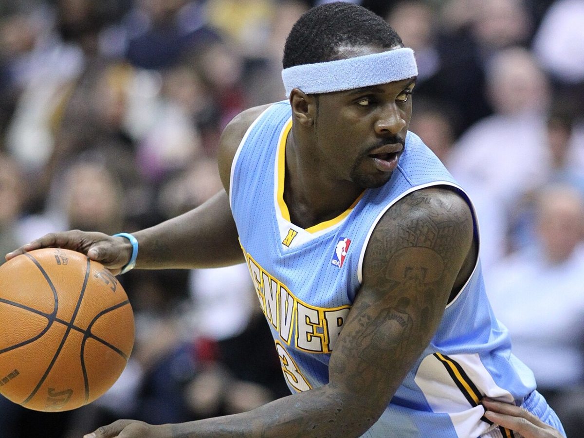 Former NBA star Ty Lawson accused of shoplifting a bottle of vodka