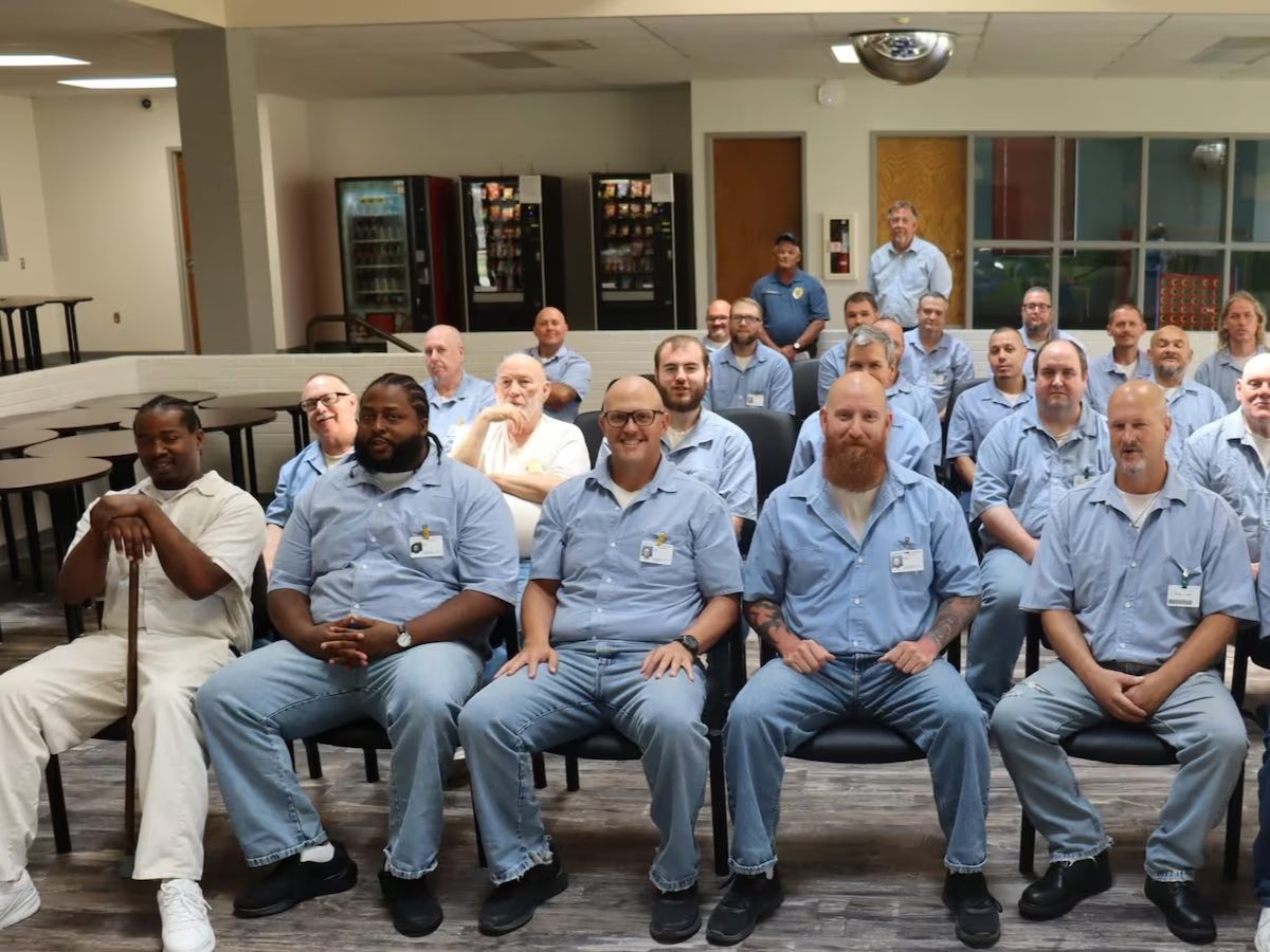 Kansas prison inmates donate over $3K to help cover school lunch debt